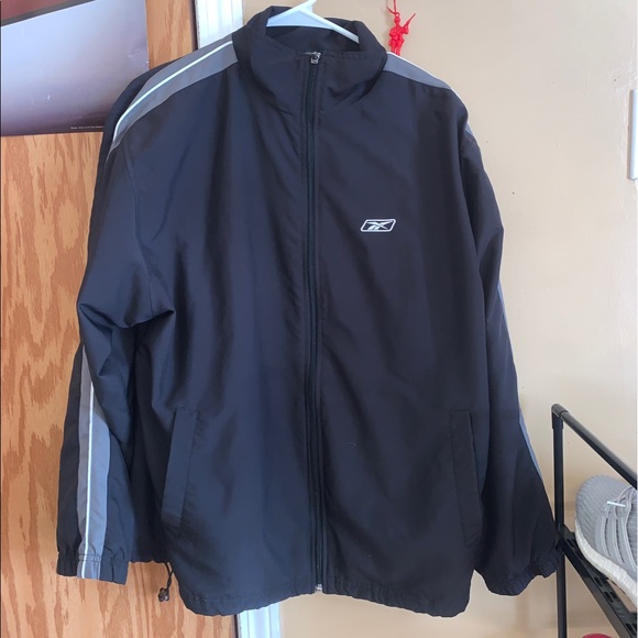 Mens small reebok zip up - Picture 2 of 4